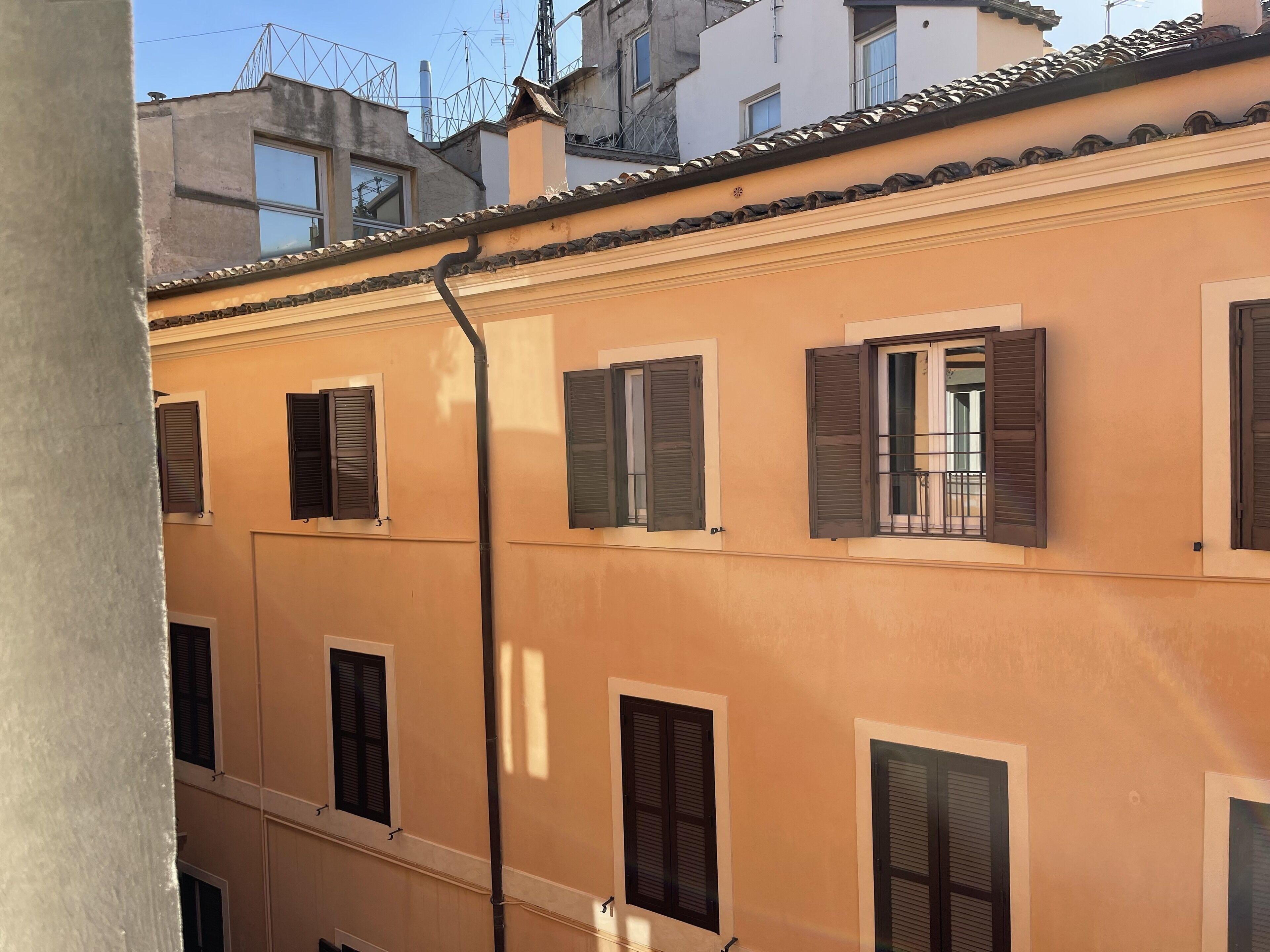 Palazzetto Trevi — Foto 1